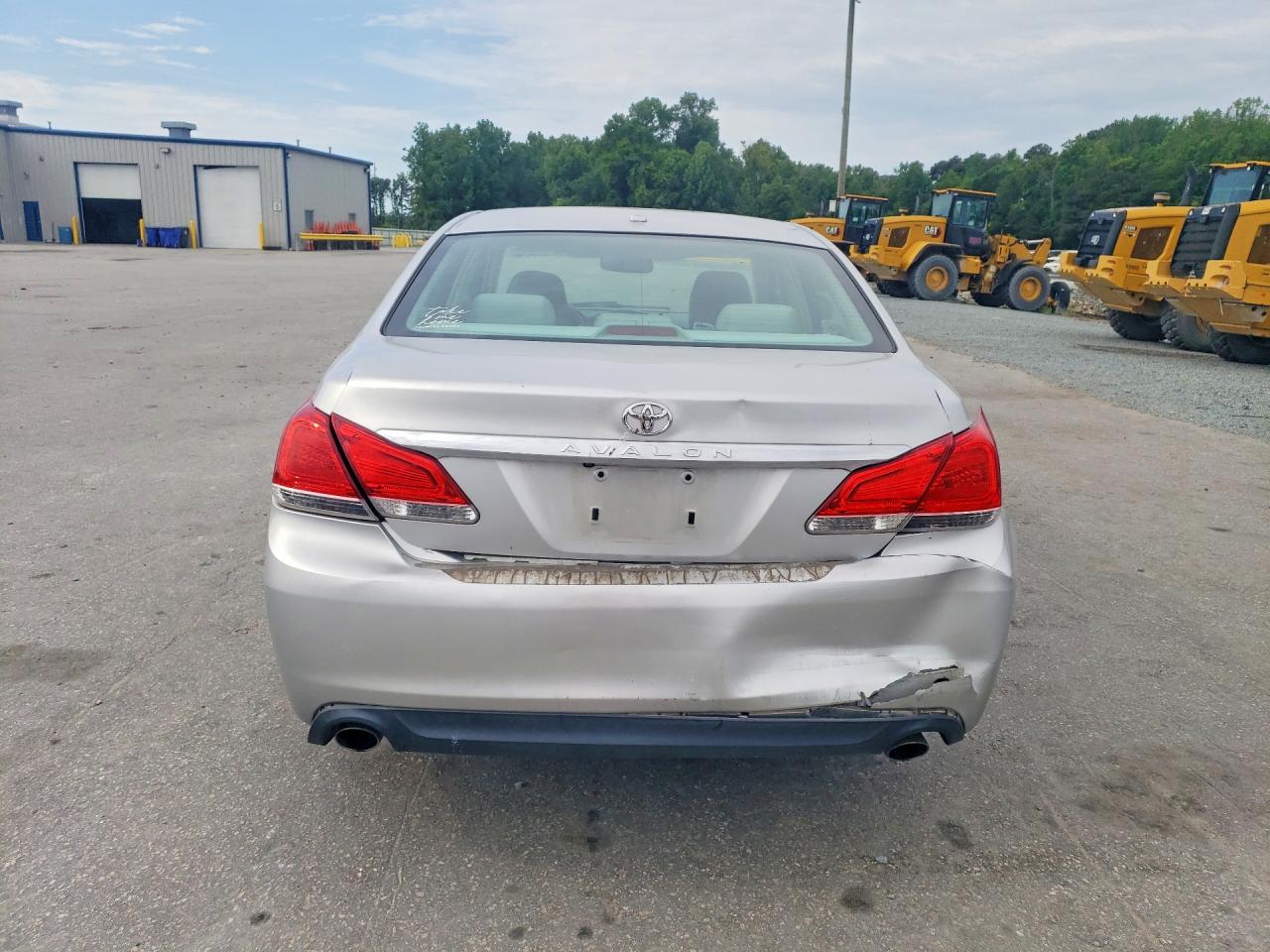 Toyota Avalon Limited