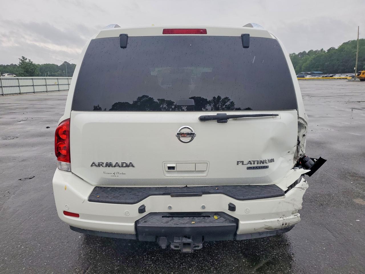 Nissan Armada Platinum