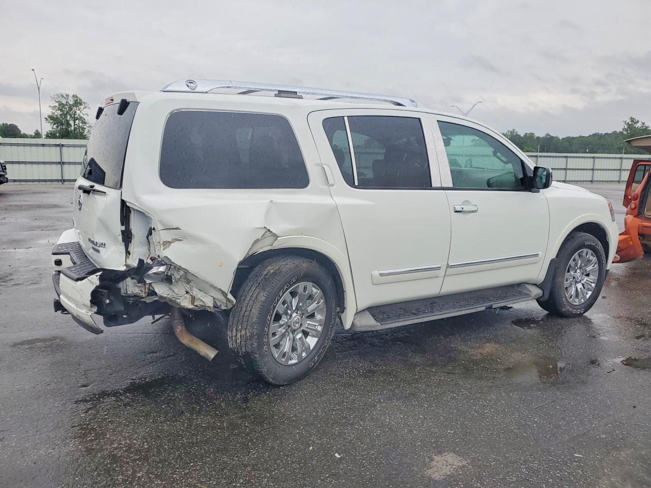 Nissan Armada Platinum
