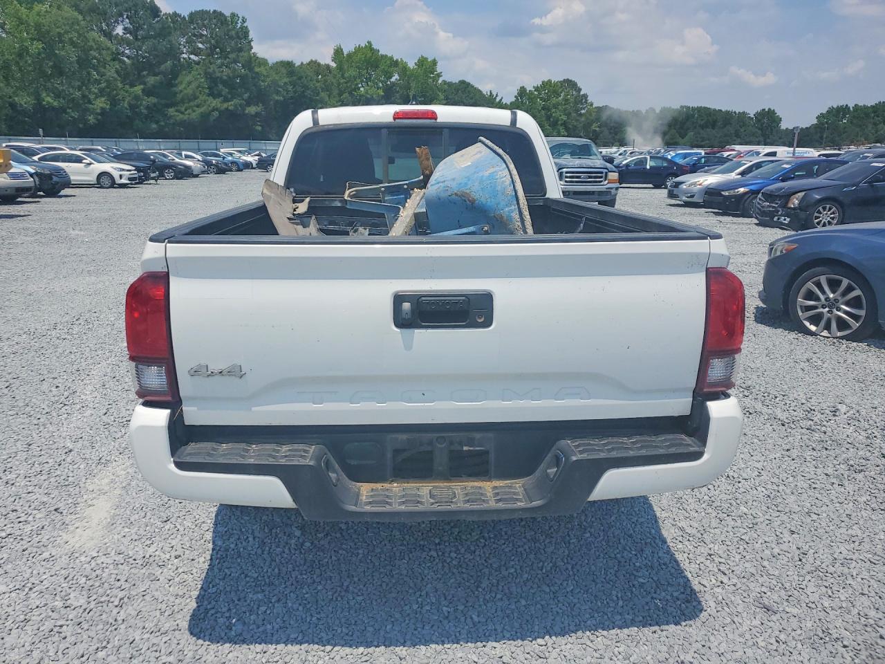 Toyota Tacoma Sr