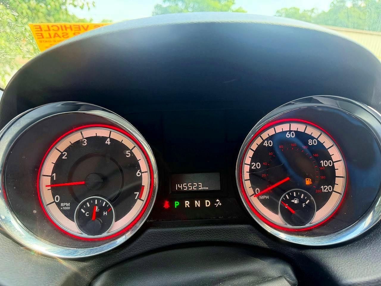Dodge Caravan Sxt
