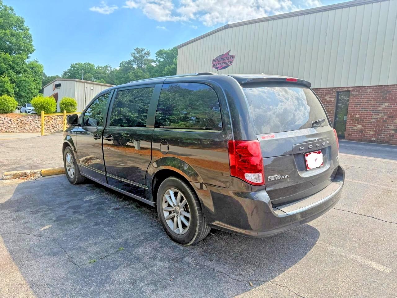 Dodge Caravan Sxt