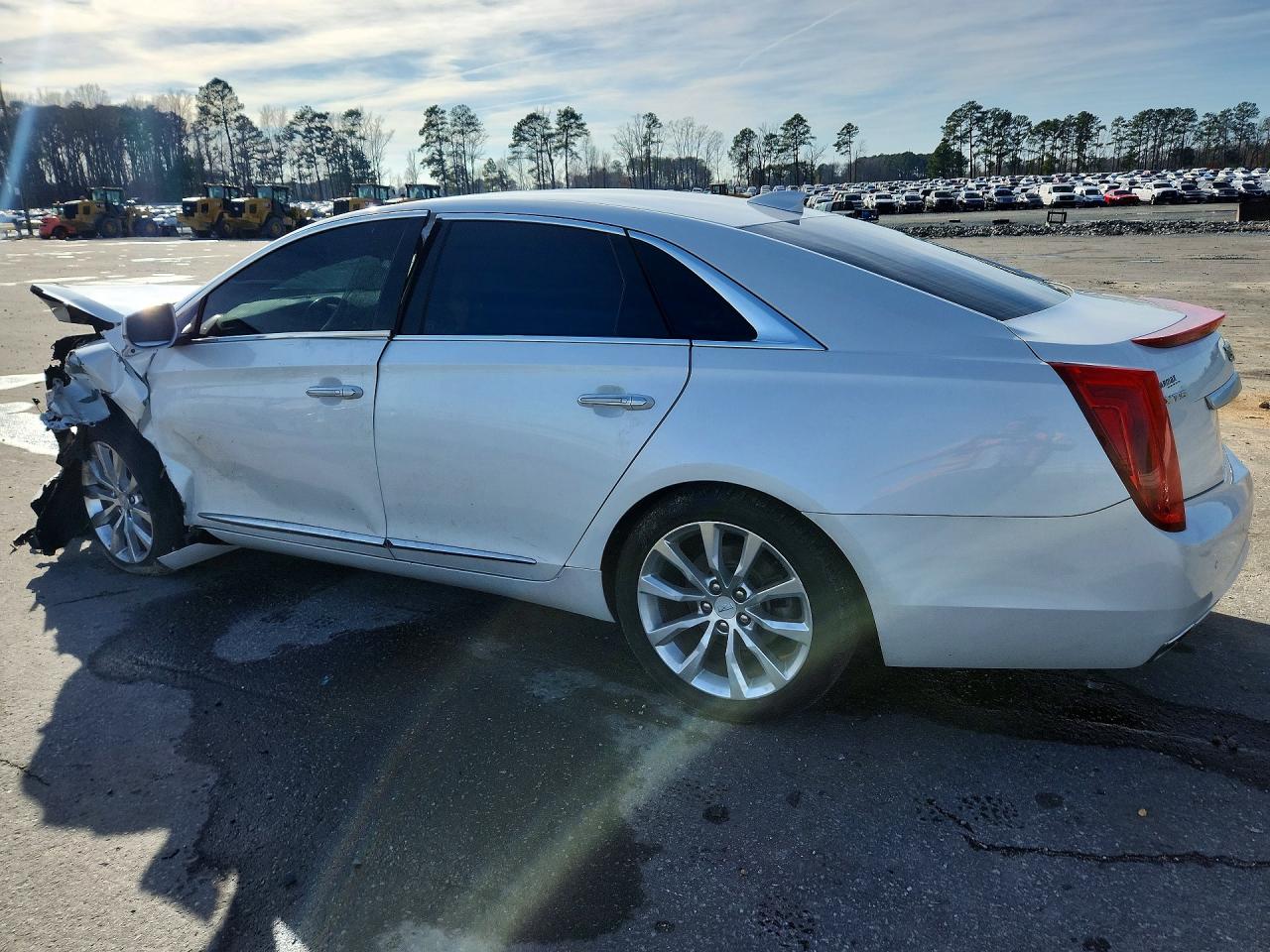 Cadillac XTS Luxury Collection