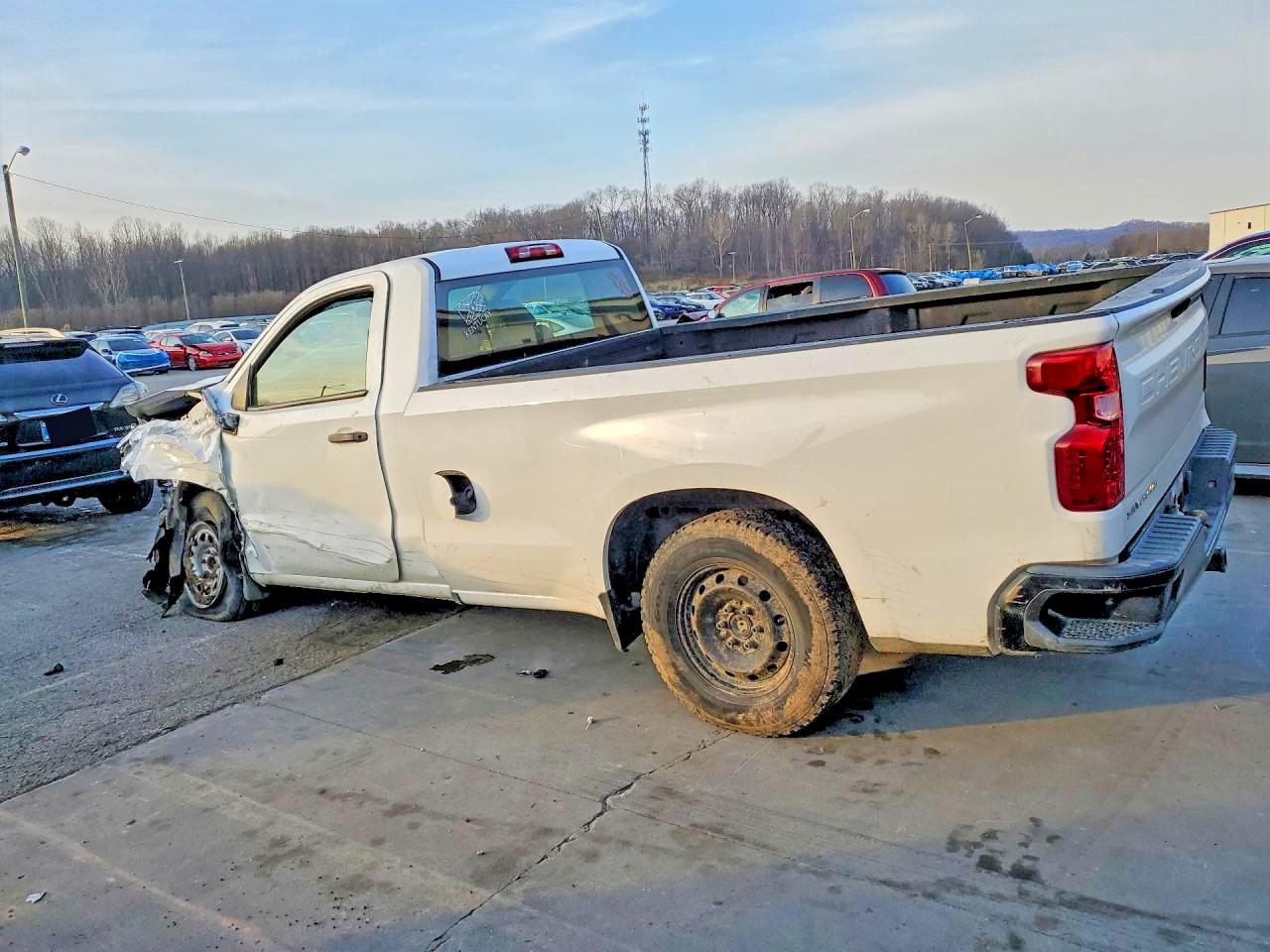 Chevrolet Silverado C1500