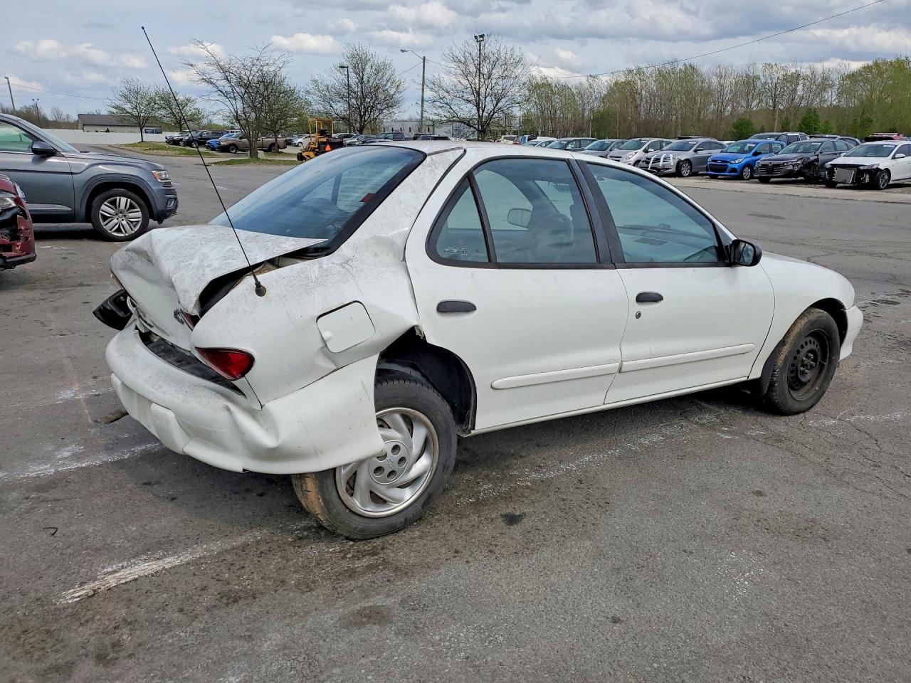 Chevrolet Cavalier 4