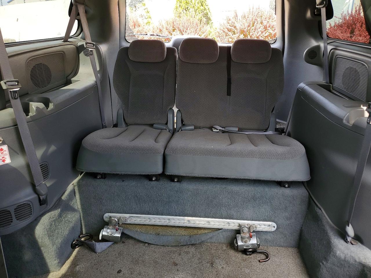 Chrysler Minivan Lx