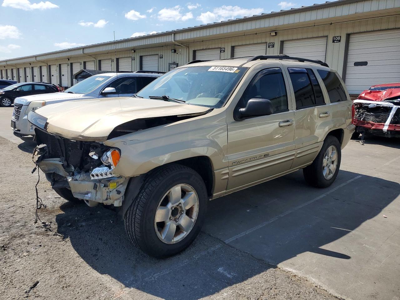 Salvage Jeep Cherokee Image