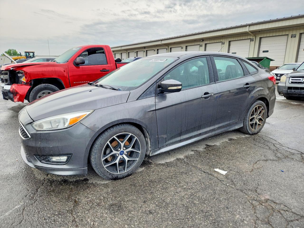 Salvage Ford Focus Image
