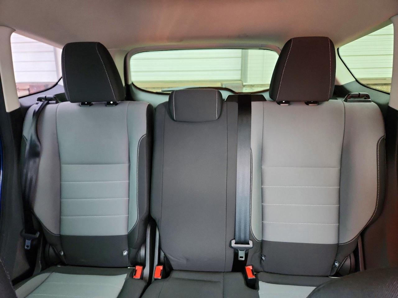 Ford Escape S