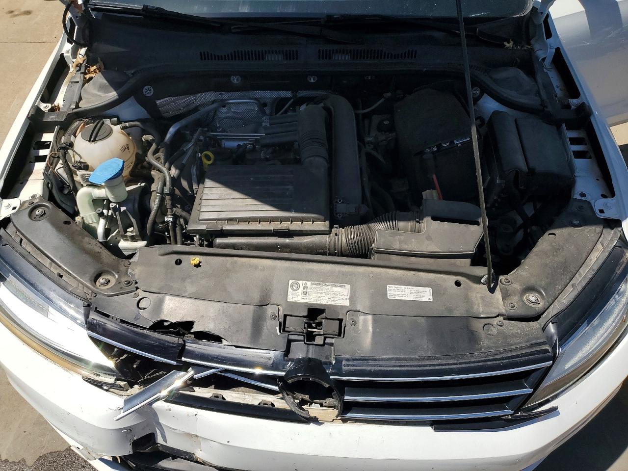 Volkswagen Jetta S