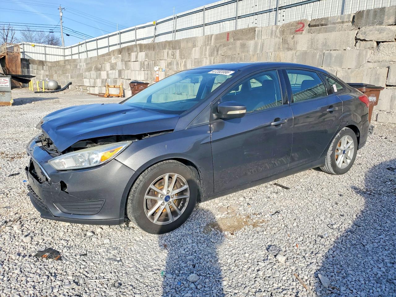 Salvage Ford Focus Image