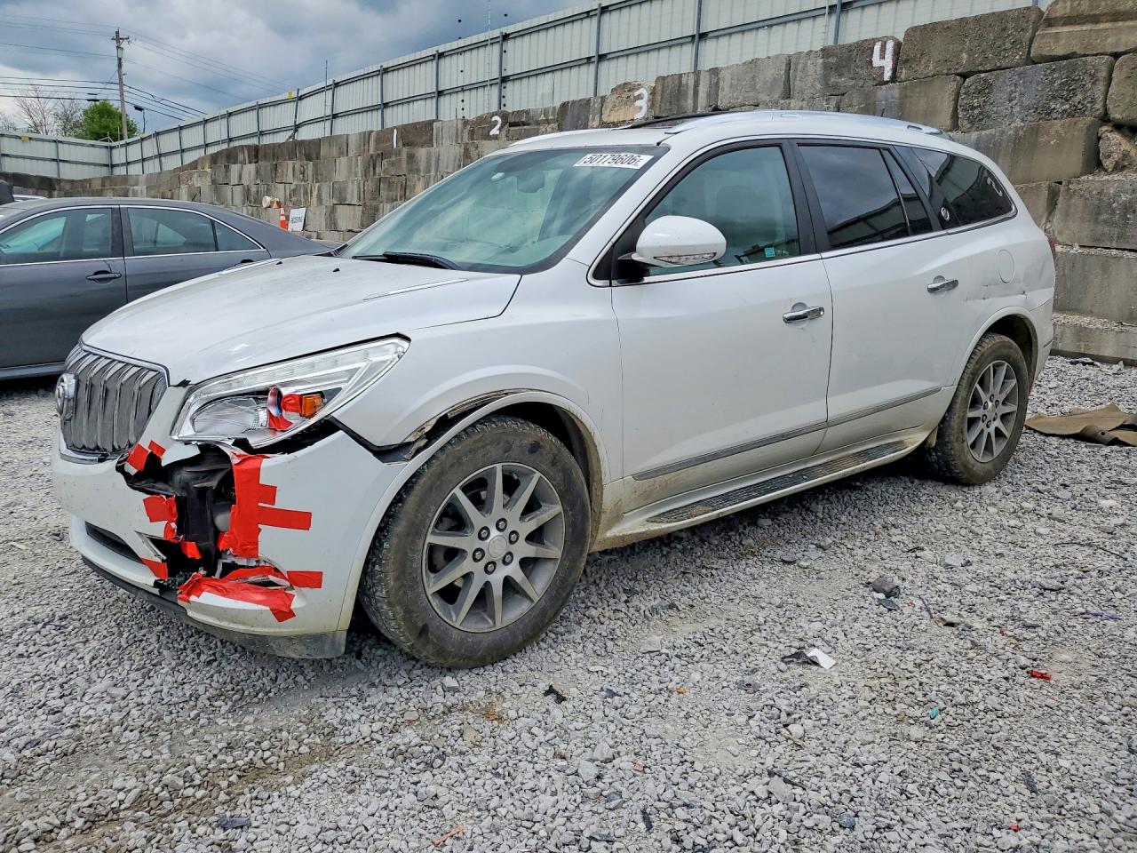 Salvage Buick Enclave Image