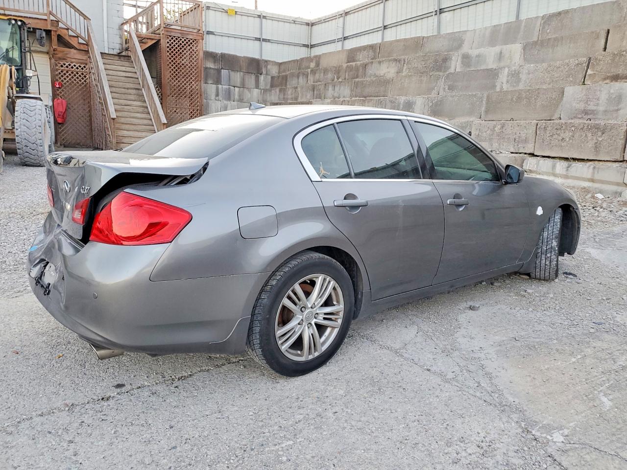INFINITI G37