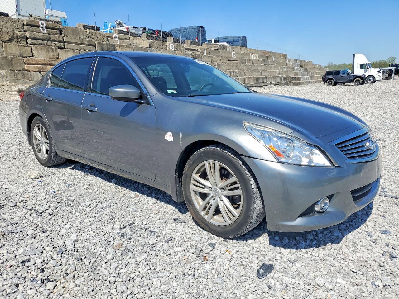 INFINITI G37