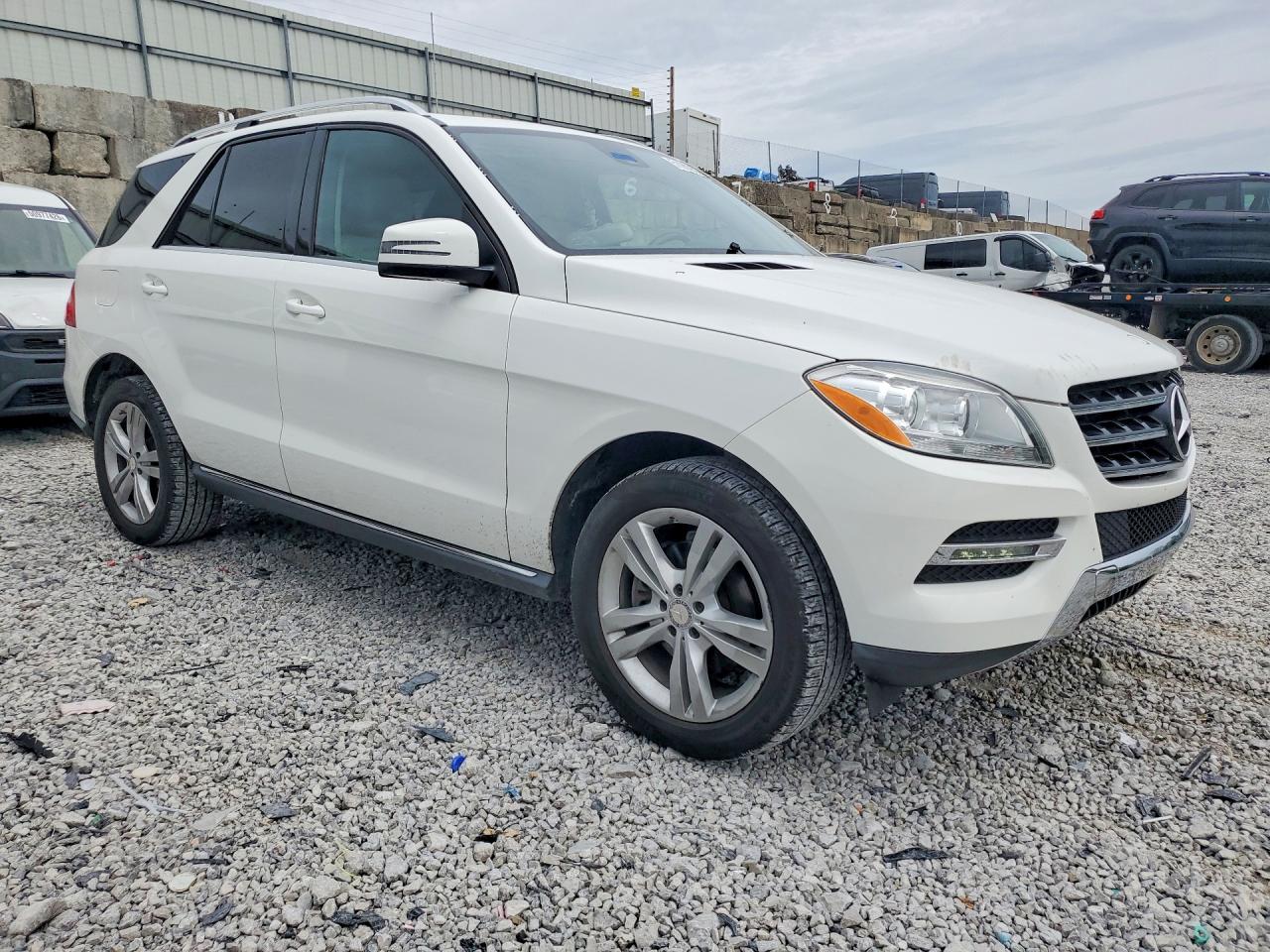 Mercedes-Benz M-Class 350 4matic