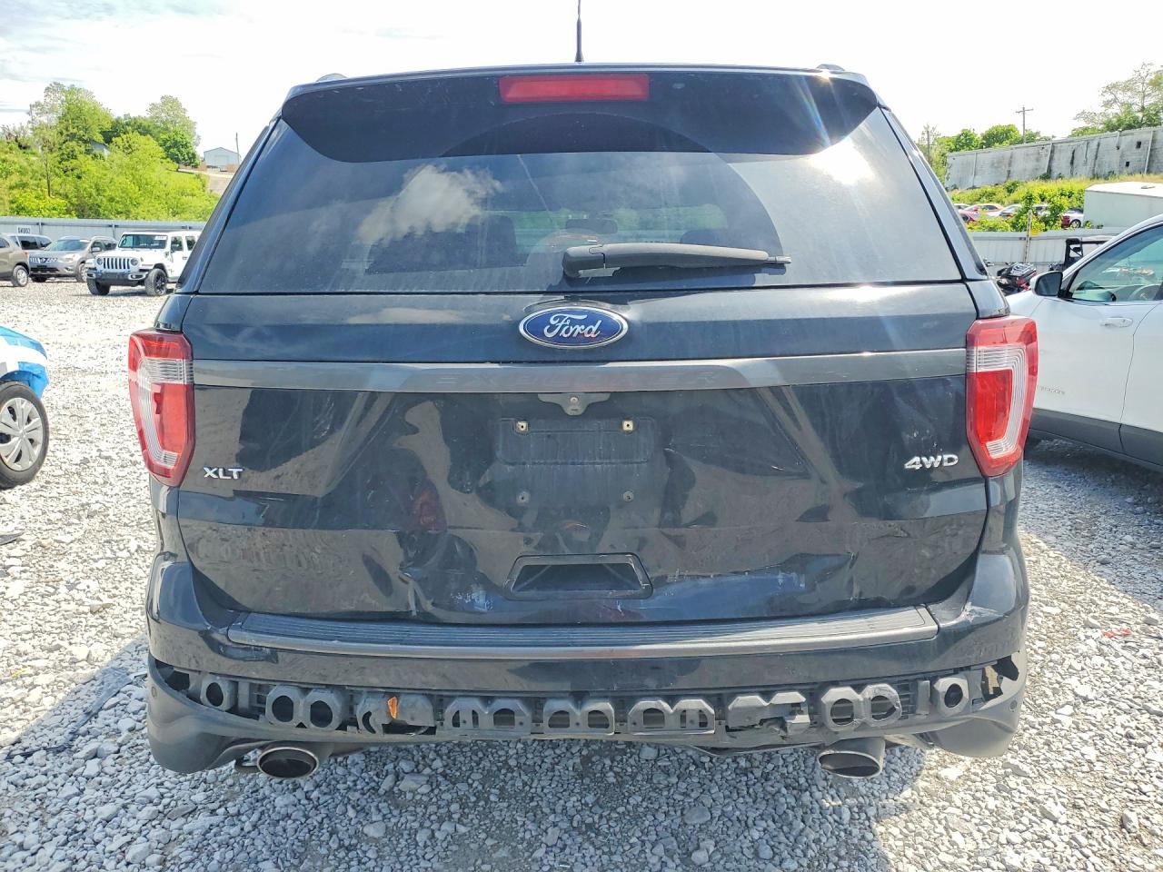 Ford Explorer Xlt