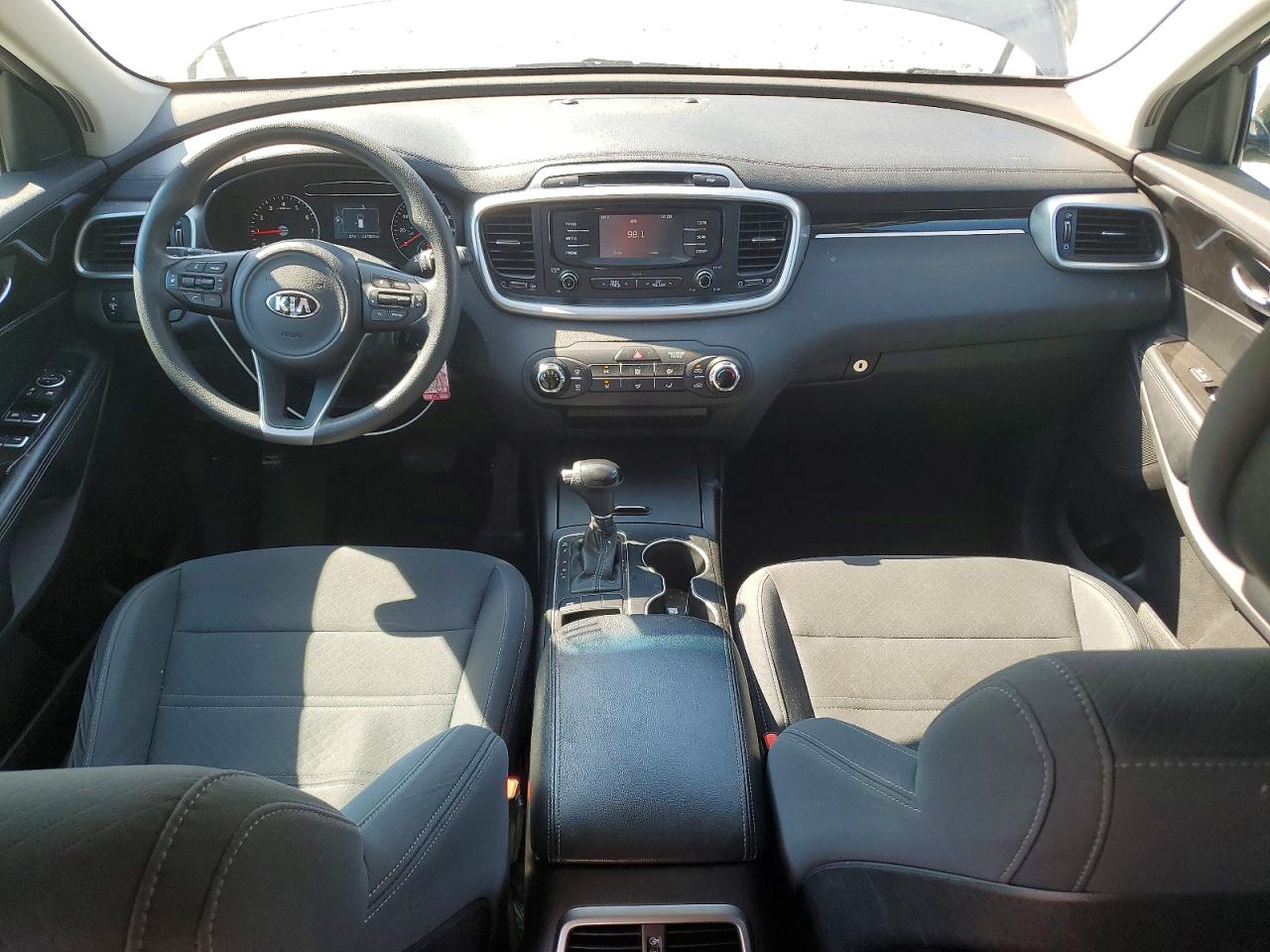 Kia Sorento Lx V6