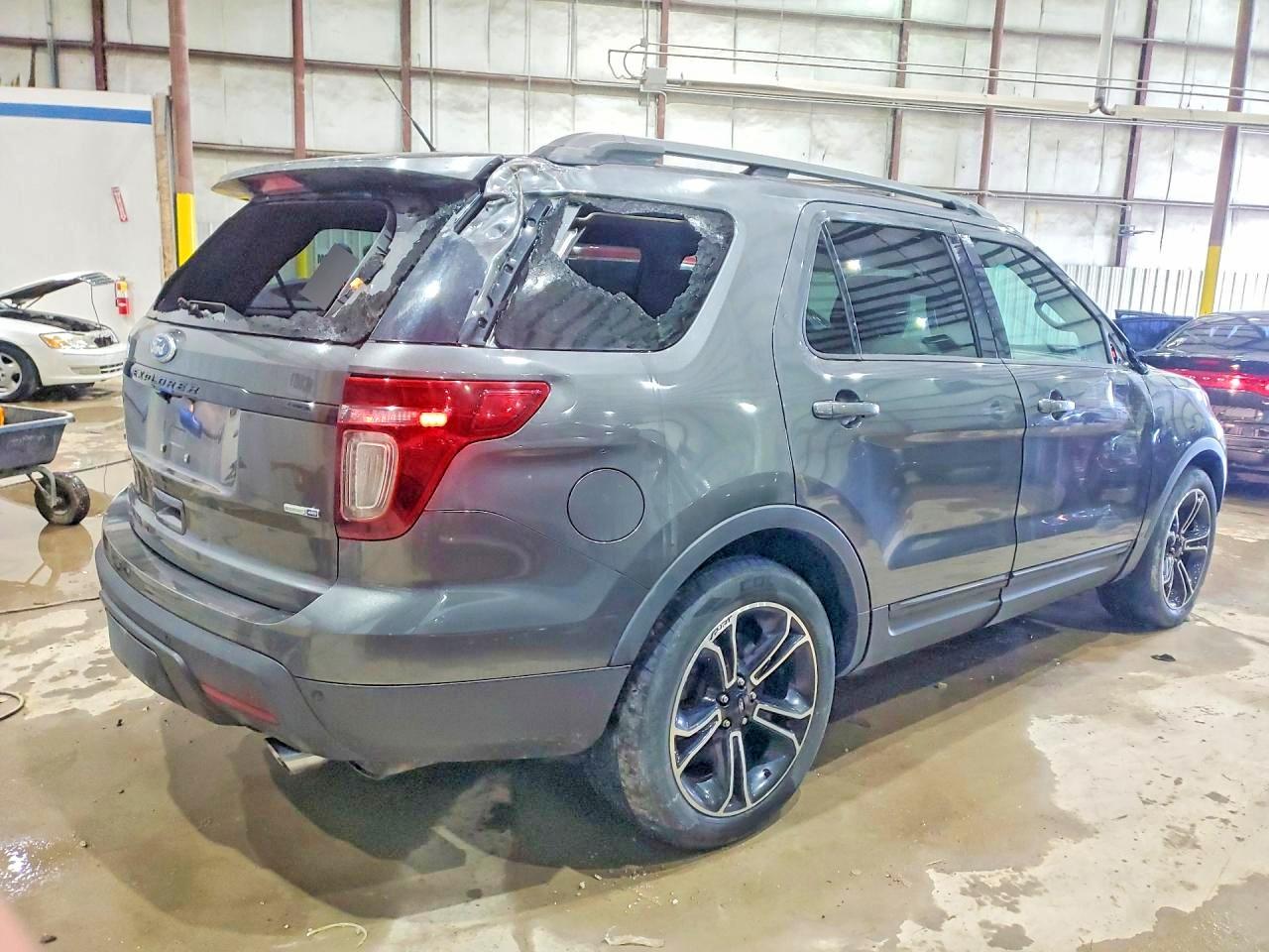 Ford Explorer Sport