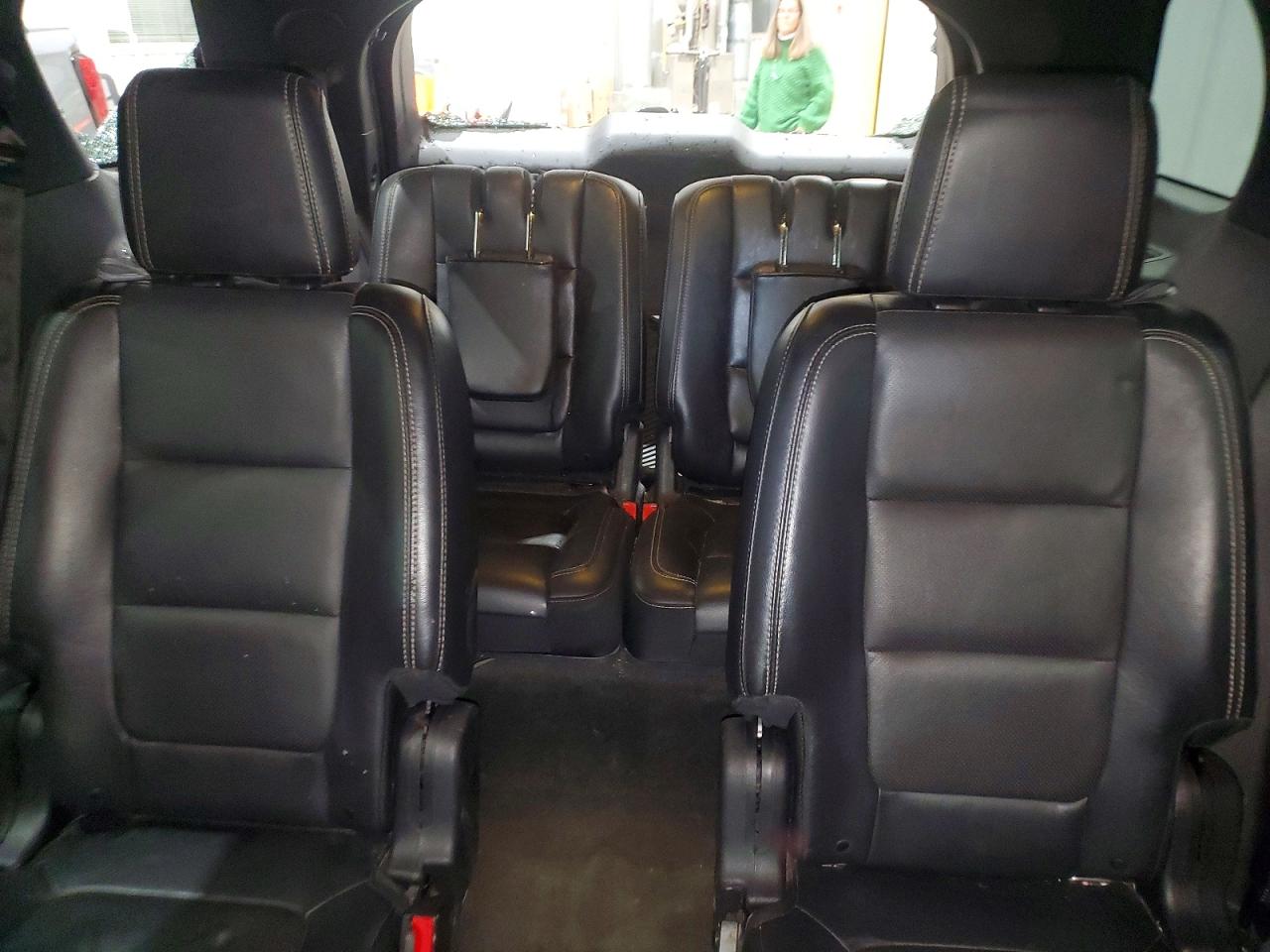 Ford Explorer Sport