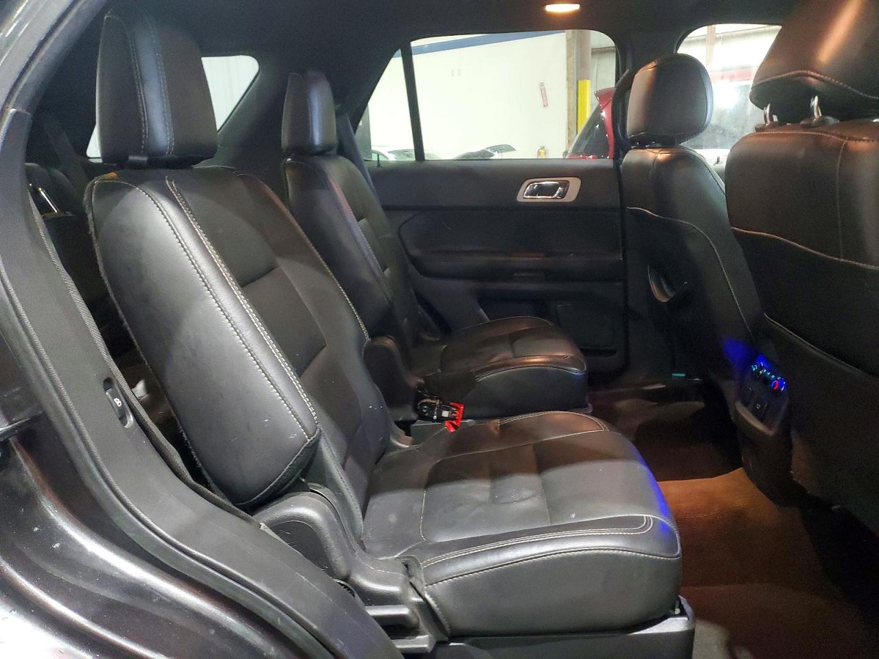 Ford Explorer Sport
