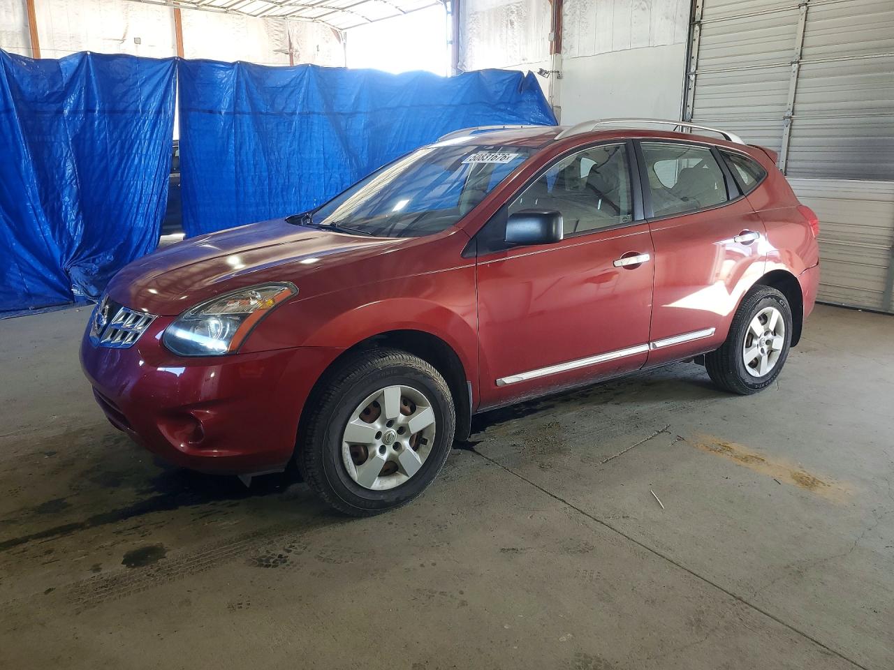 Salvage Nissan Rogue Image