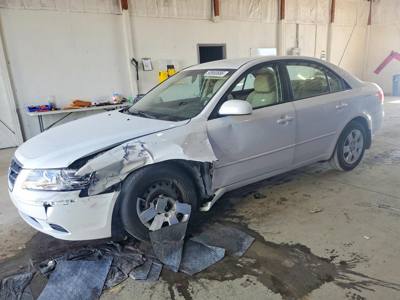 Salvage Hyundai SONATA Image