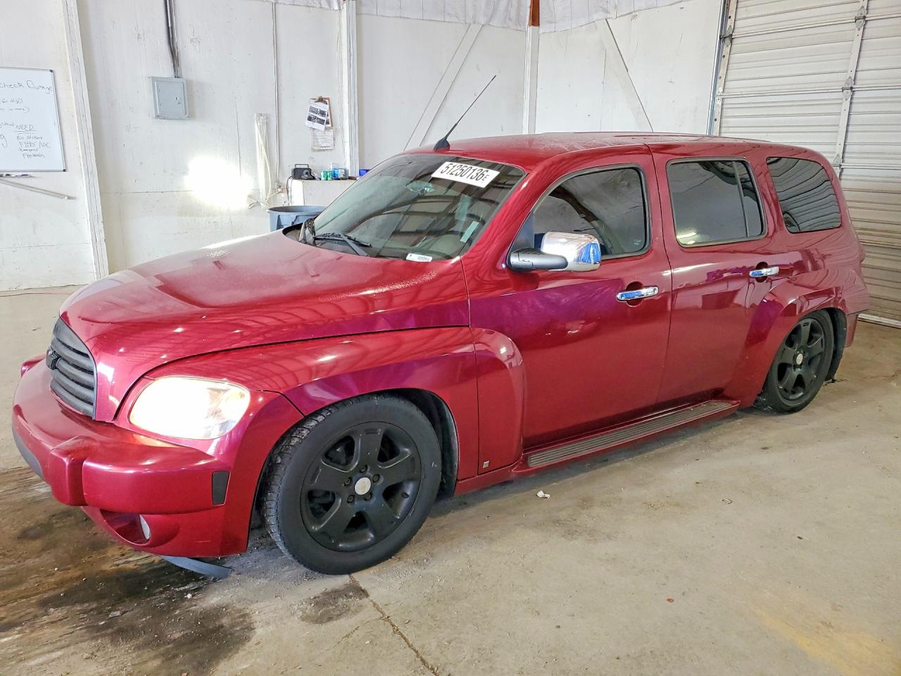 Salvage Chevrolet HHR Image