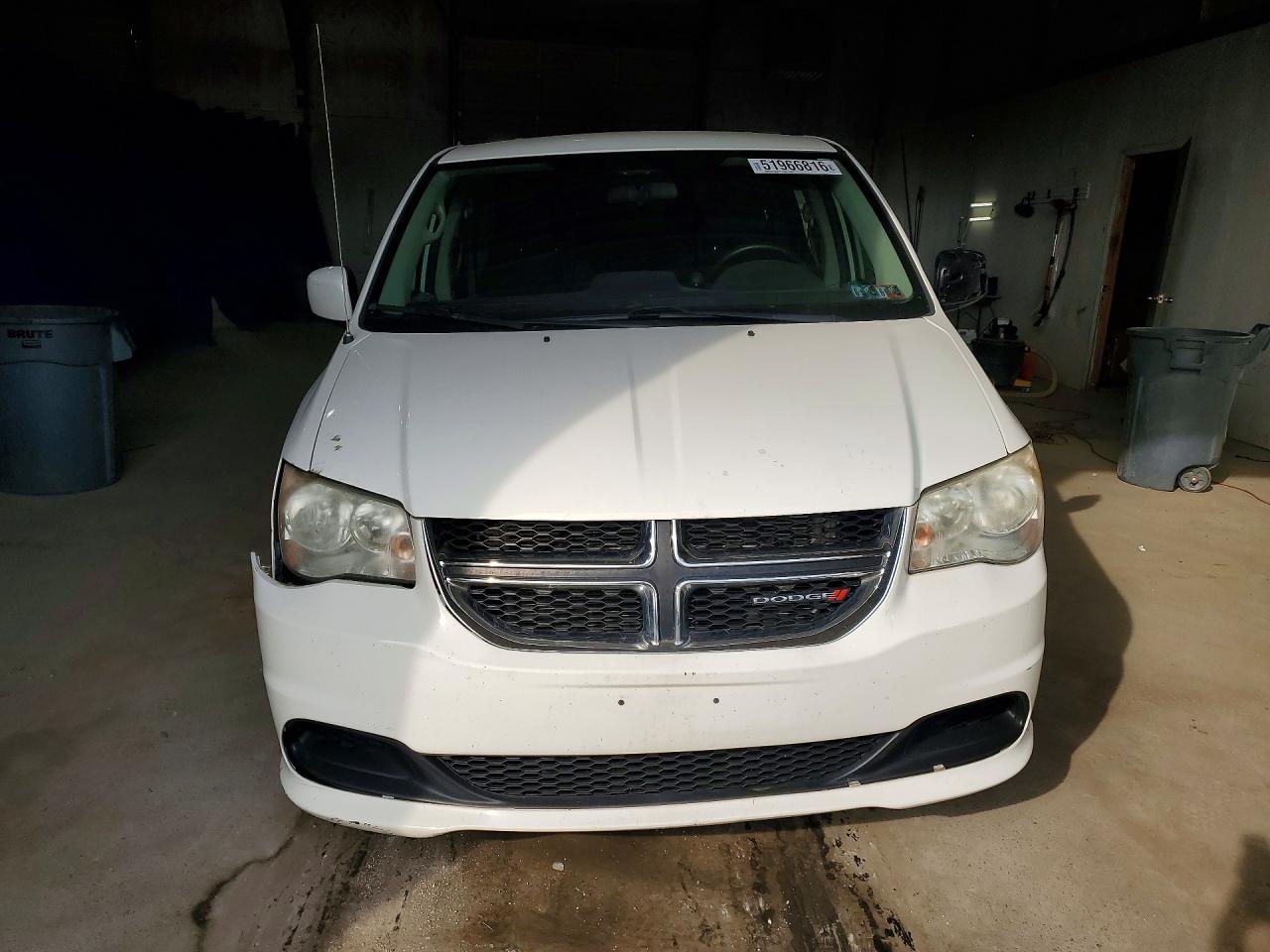Dodge Caravan Sxt