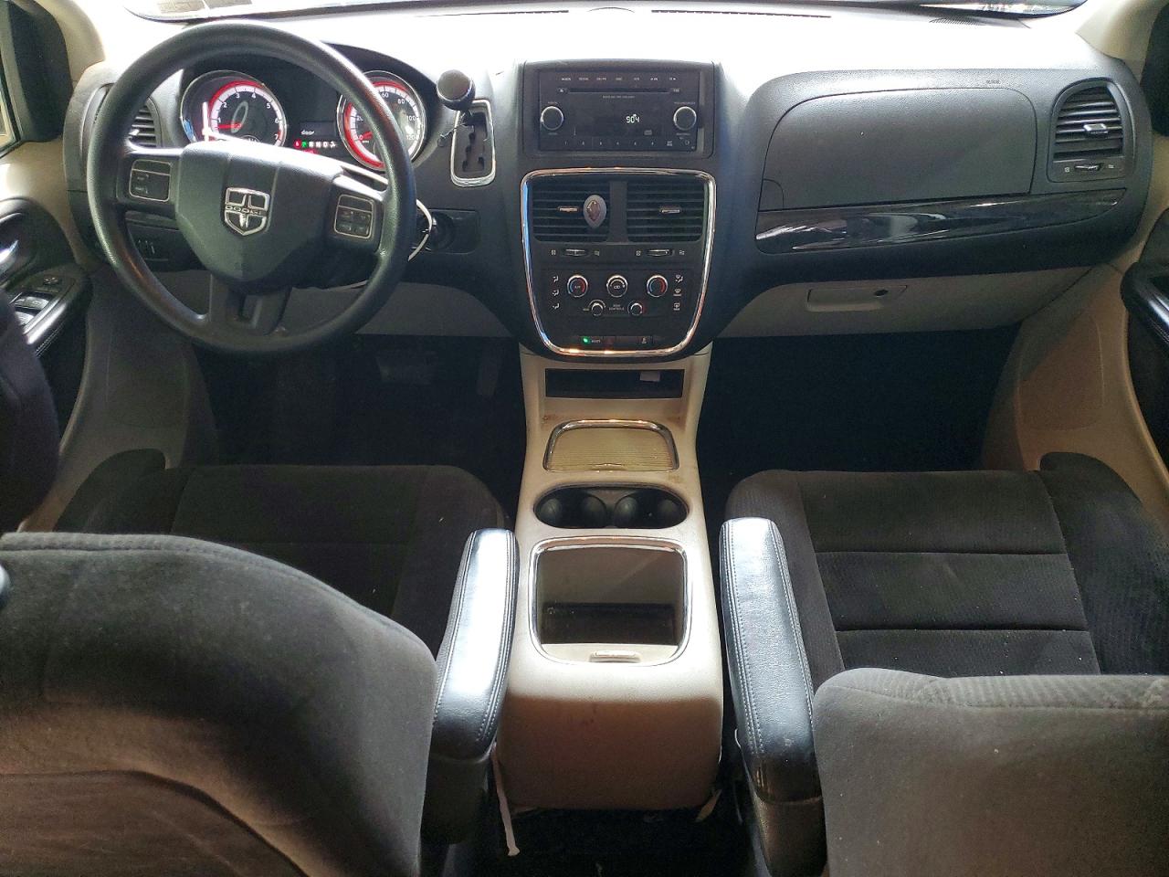 Dodge Caravan Sxt