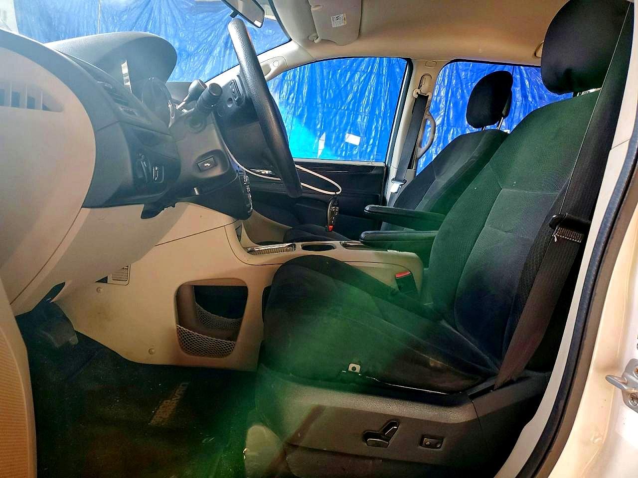 Dodge Caravan Sxt