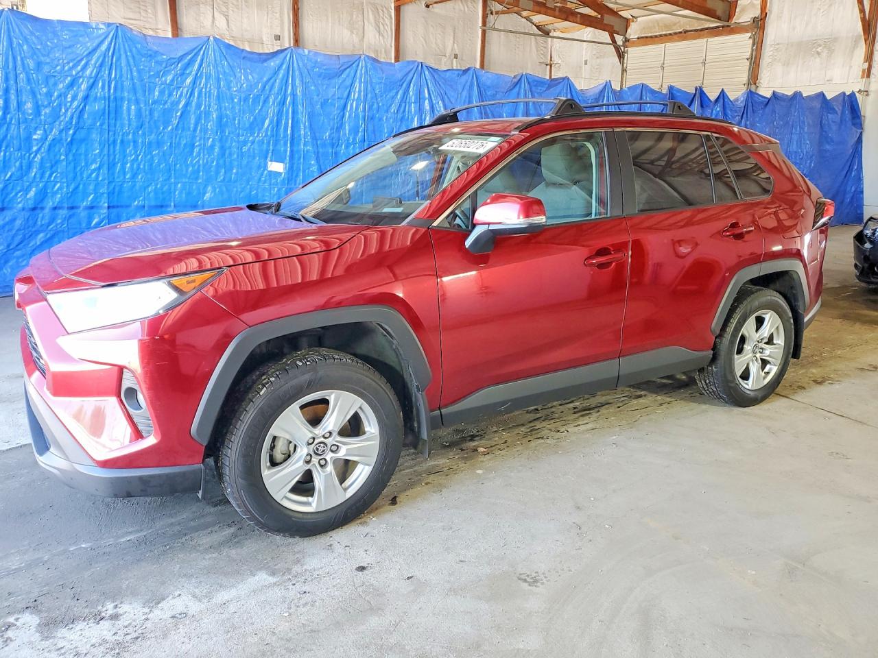 Salvage Toyota RAV4 Image