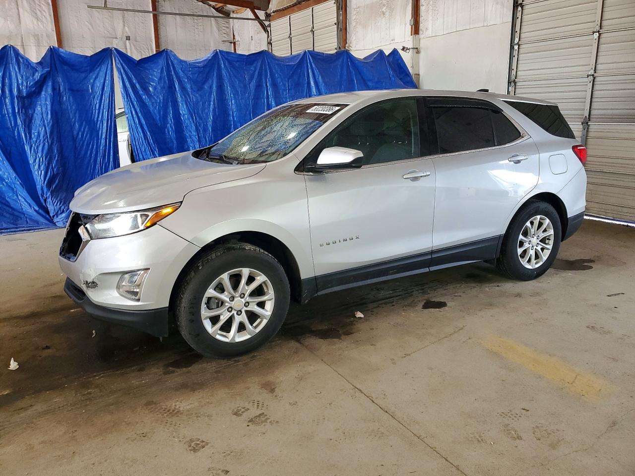 Salvage Chevrolet Equinox Image
