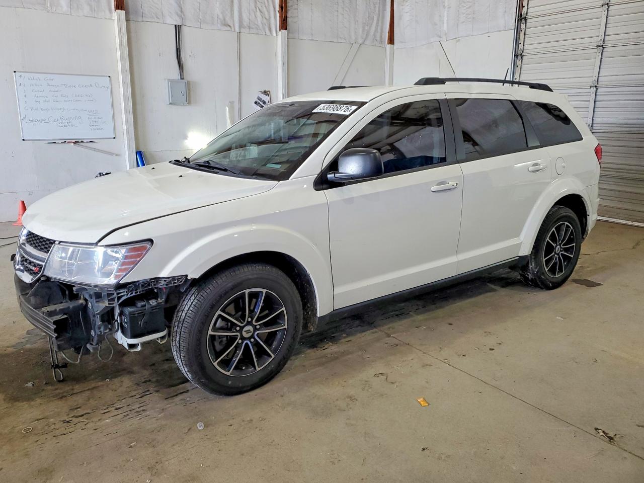 Salvage Dodge Journey Image