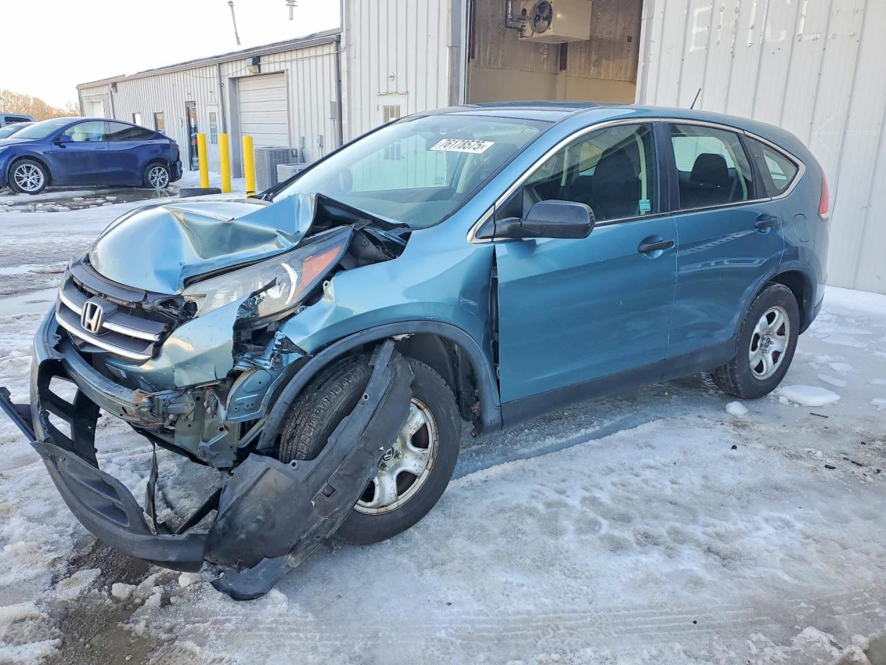 Salvage Honda Crv Image
