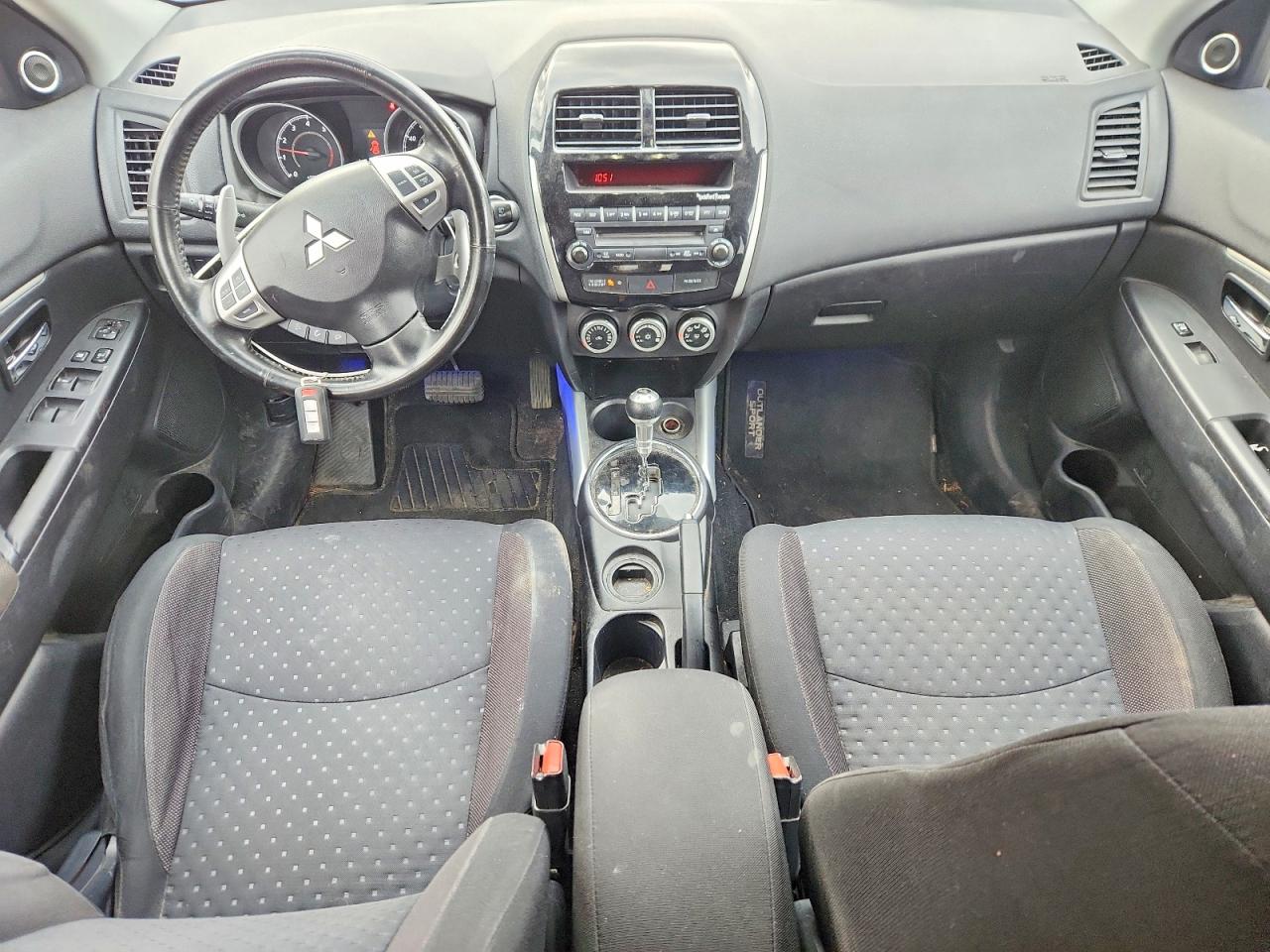 Mitsubishi Outlander Se