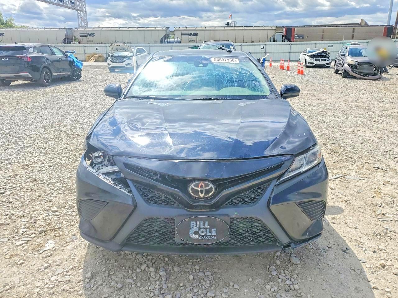 Toyota Camry L