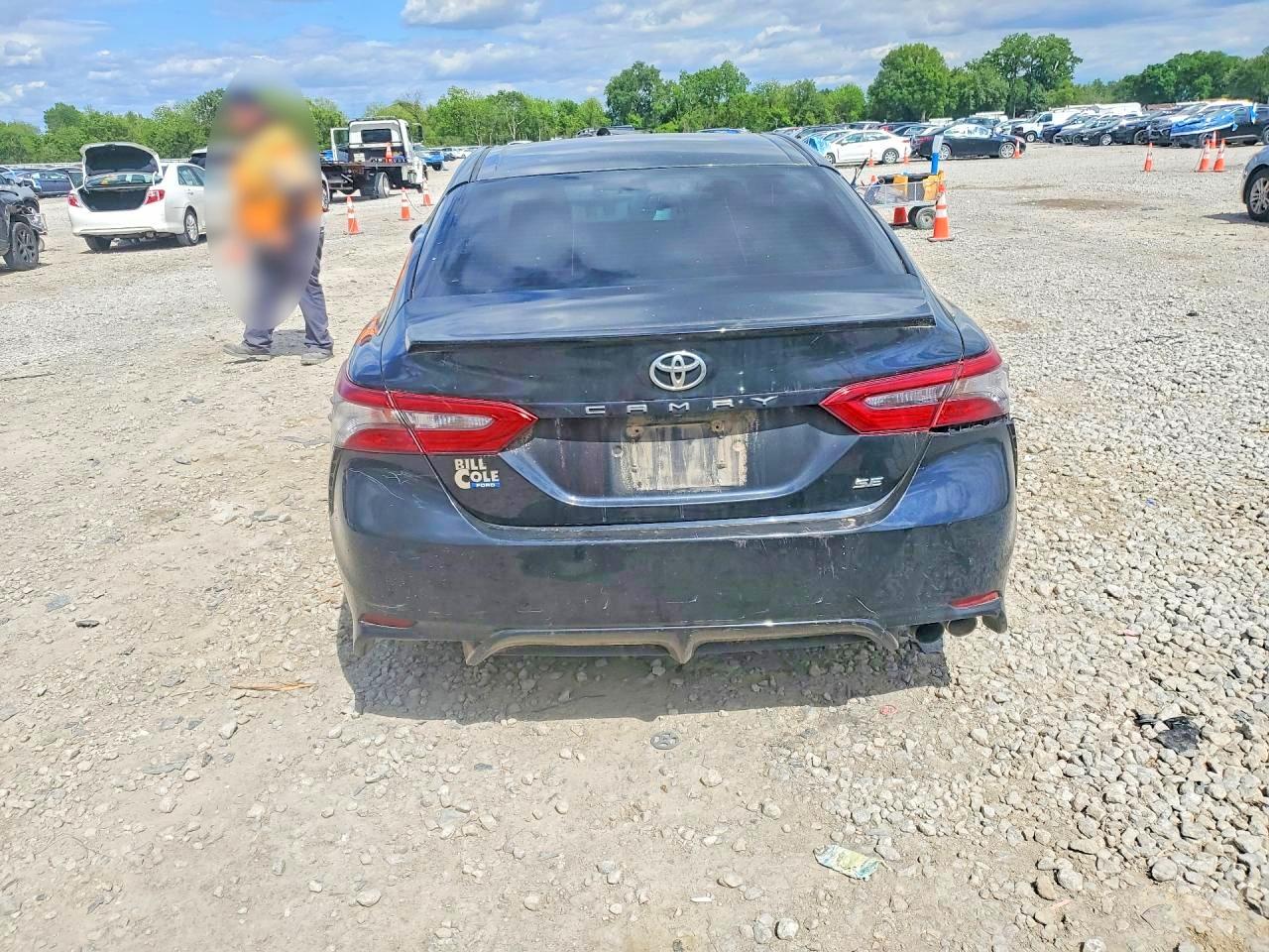 Toyota Camry L