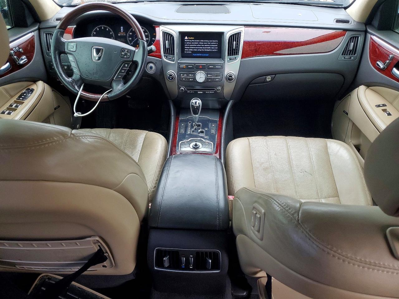 Hyundai Equus Signature