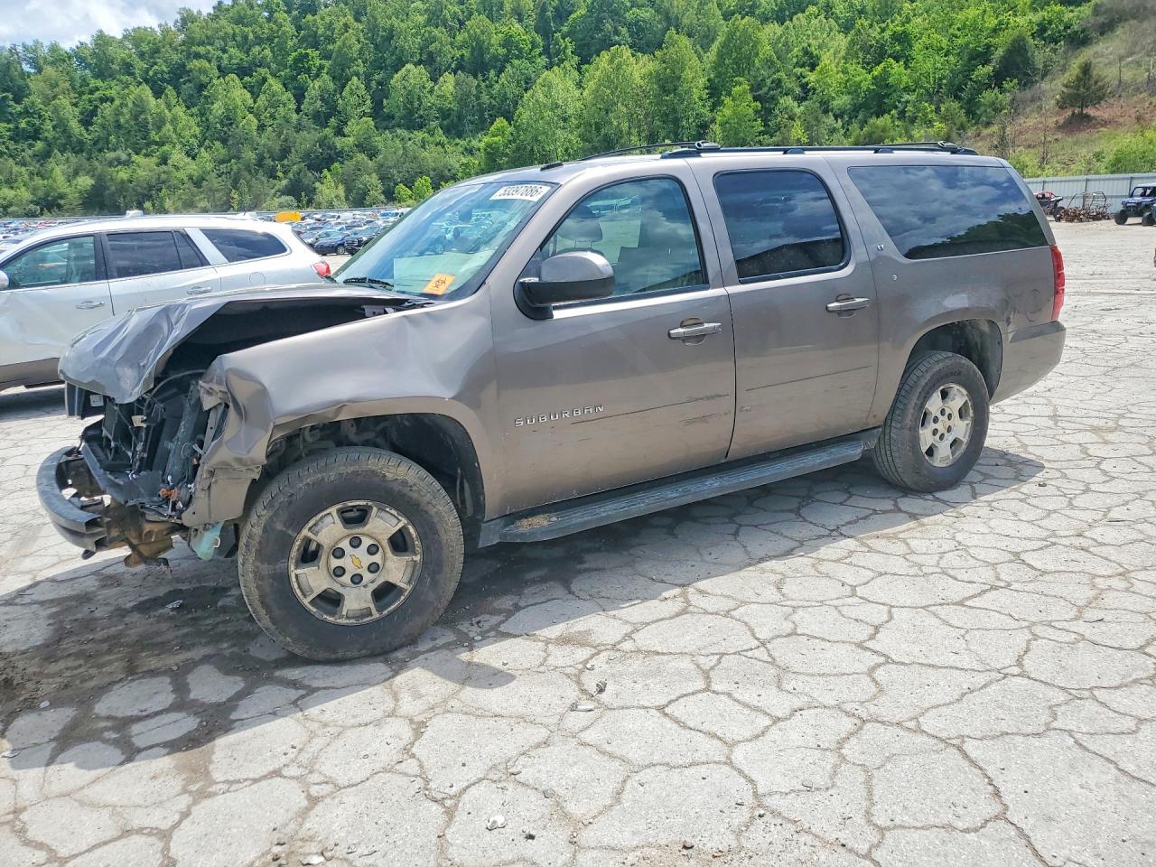 Salvage Chevrolet Suburban Image