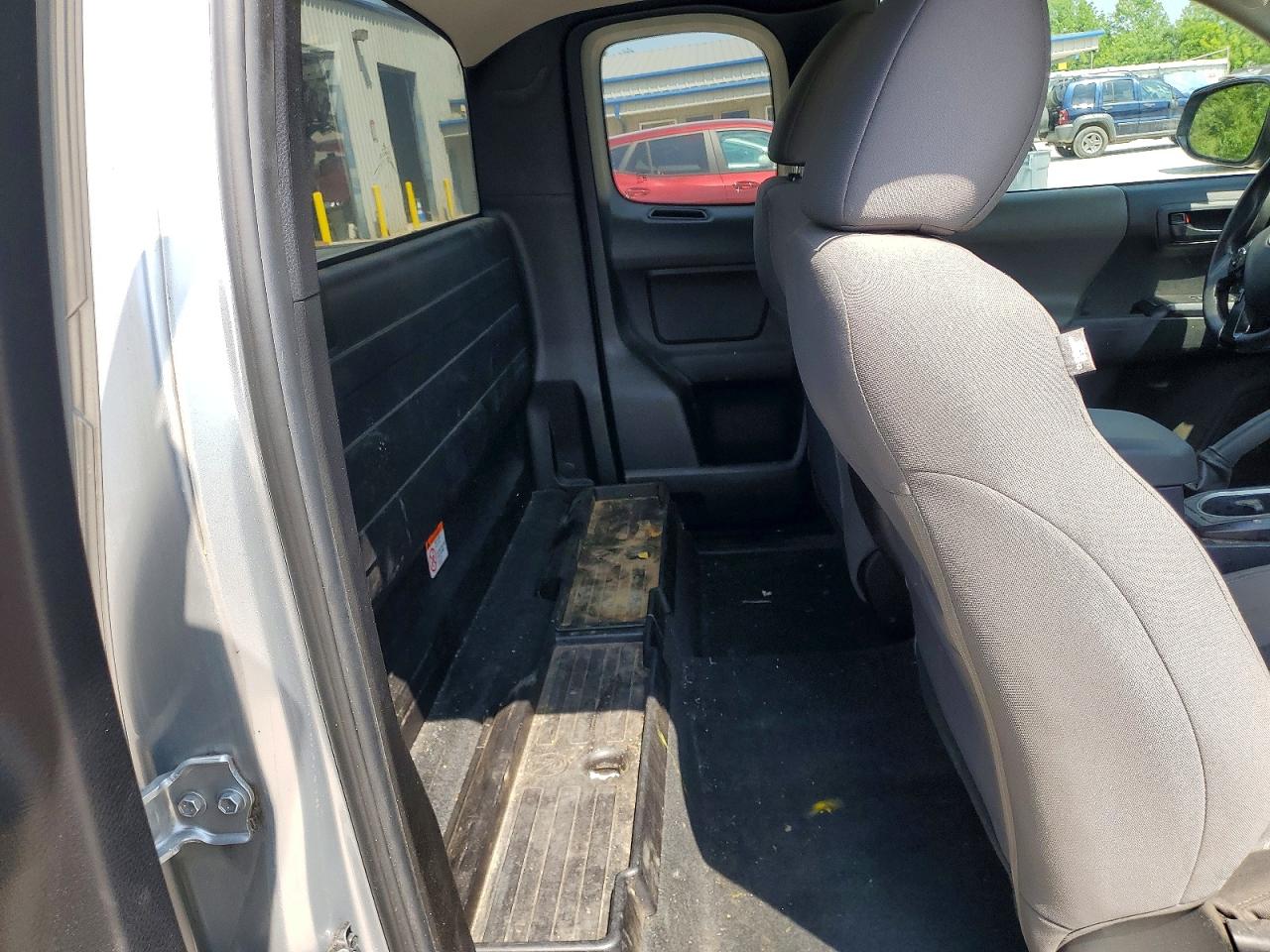 Toyota Tacoma Sr