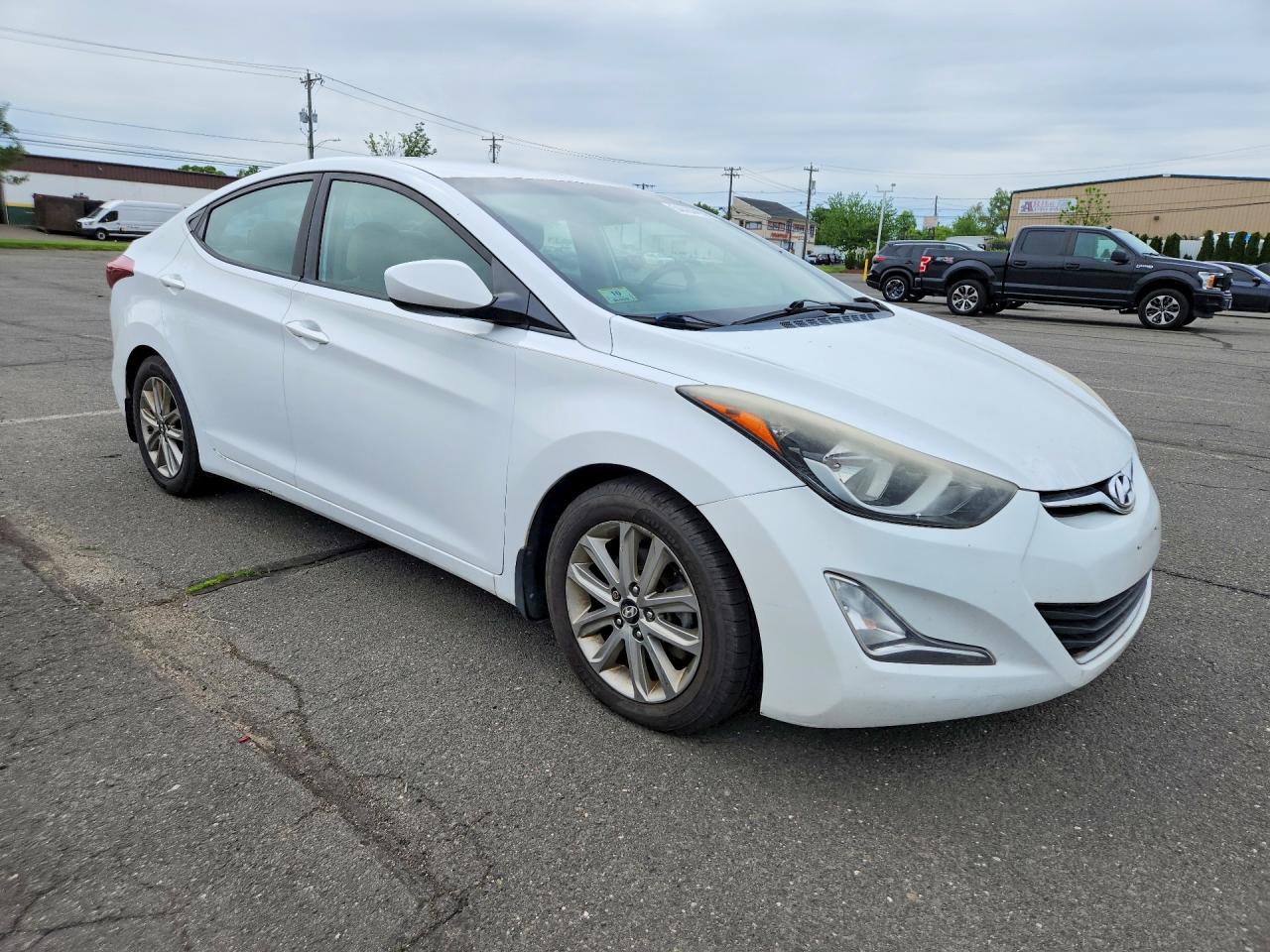 Hyundai ELANTRA Se
