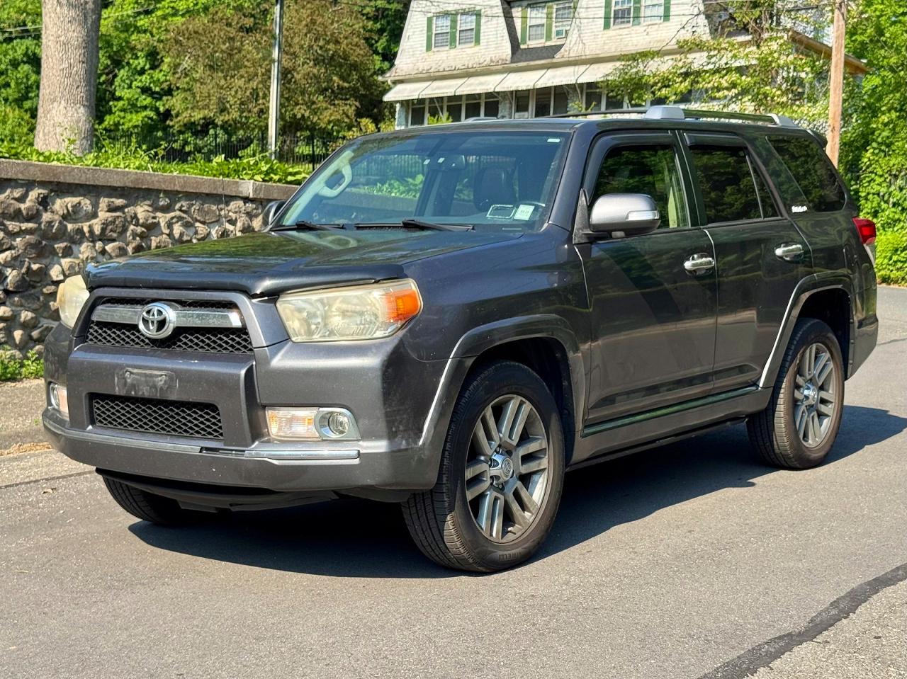 Toyota 4Runner Limited