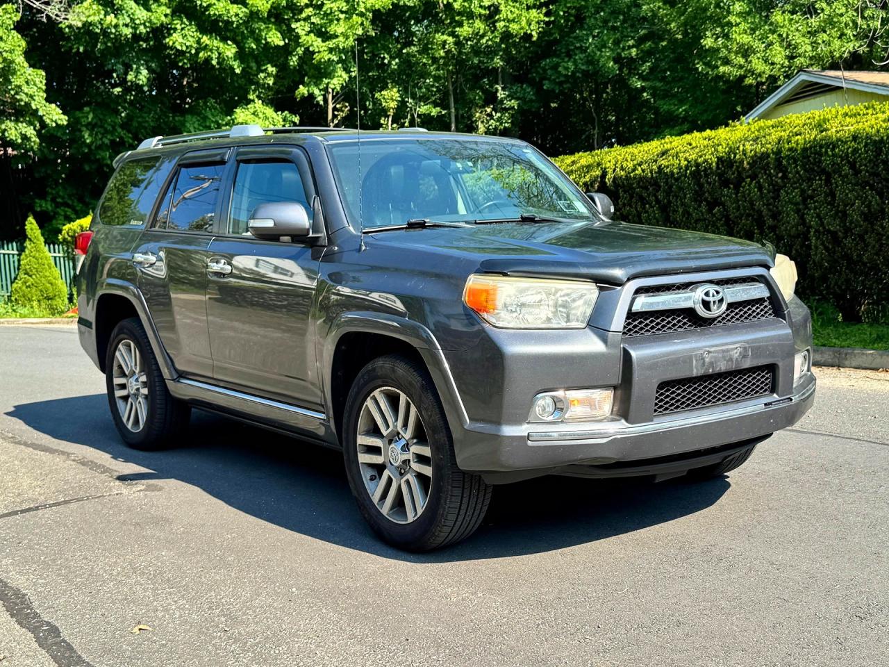 Salvage Toyota 4Runner Image