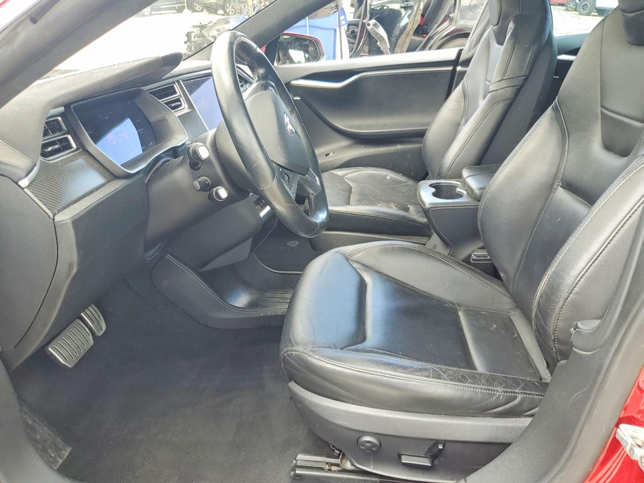 Tesla Model S 85d