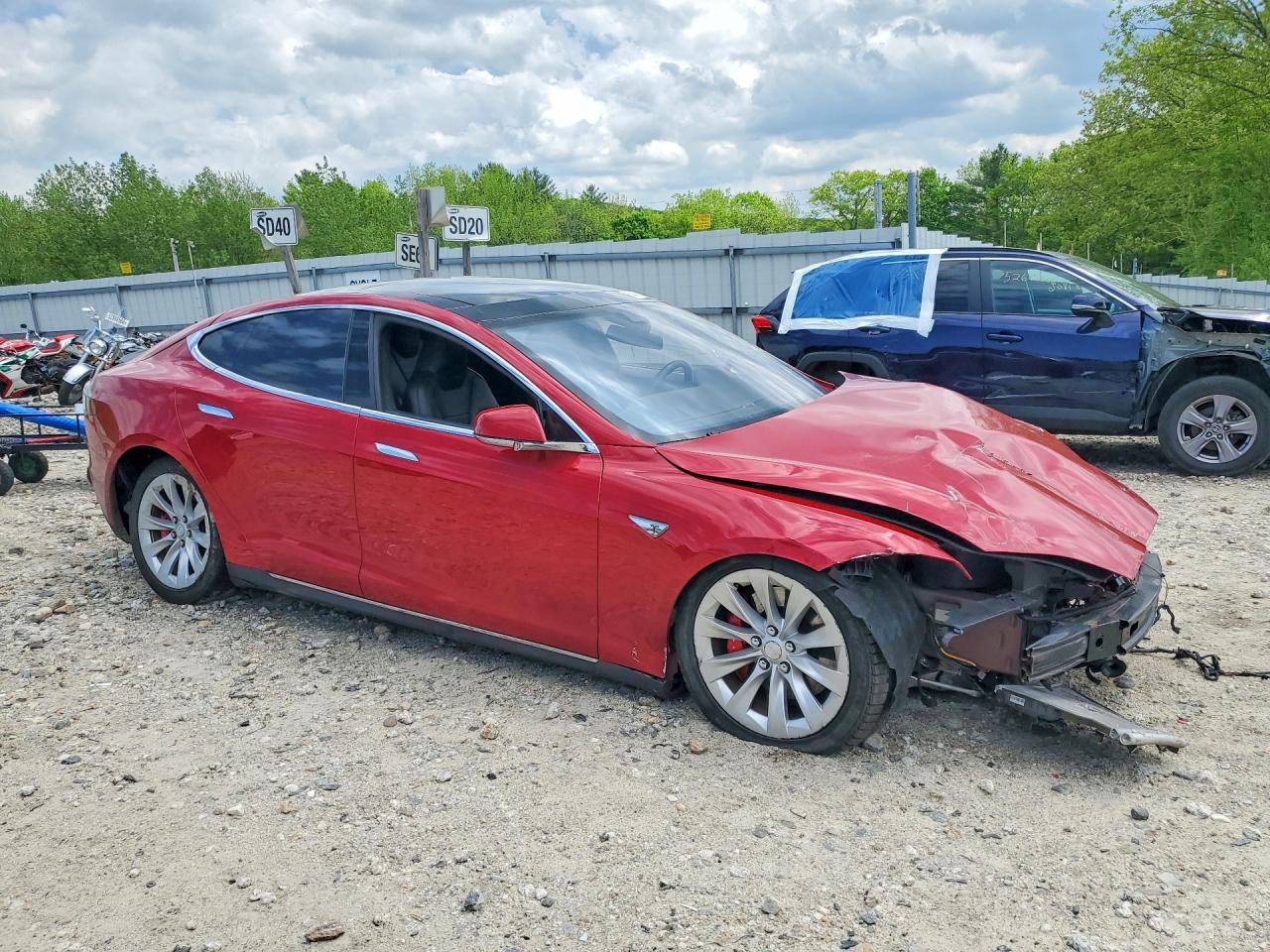 Tesla Model S 85d