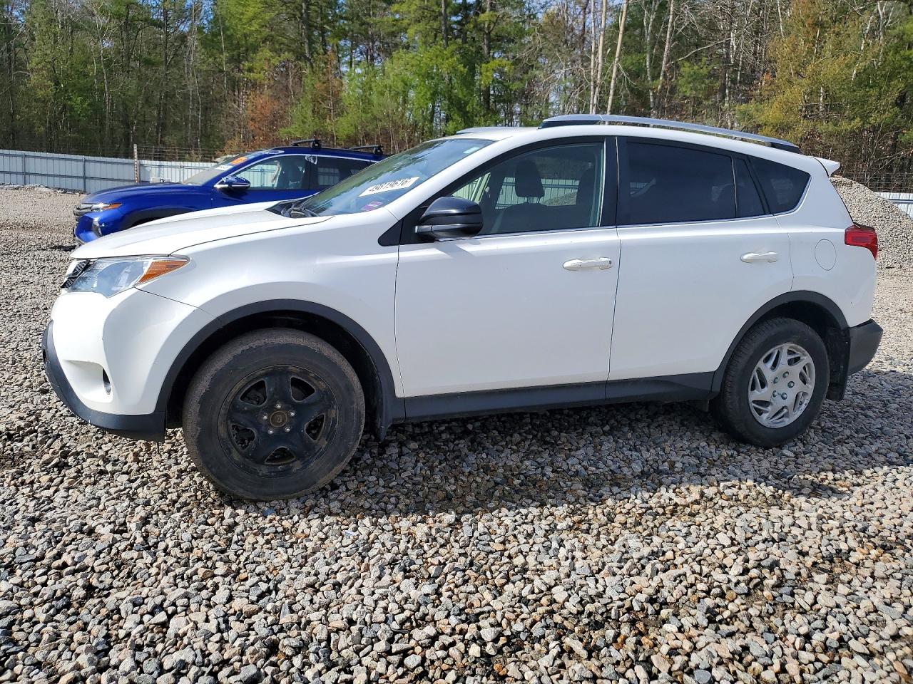 Salvage Toyota RAV4 Image