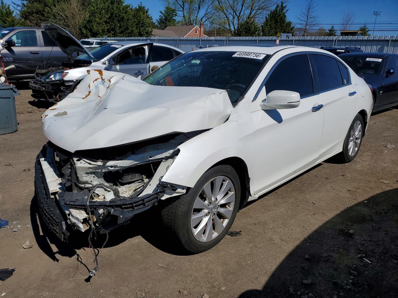 Salvage Honda Accord Image