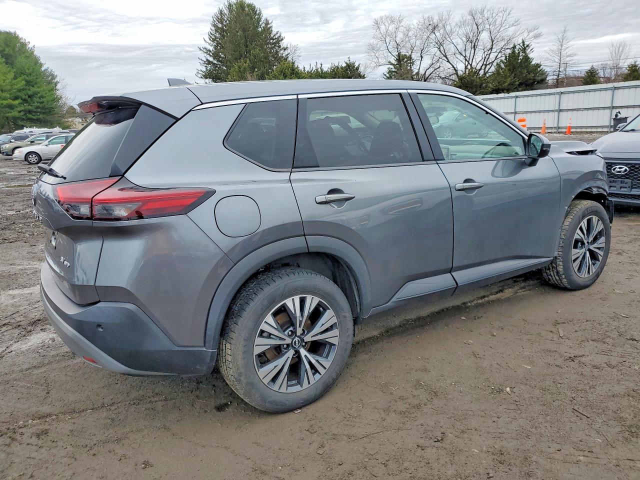 Nissan Rogue Sv