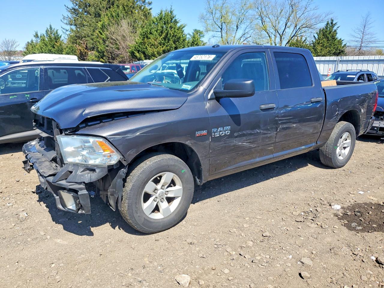 Salvage Ram 1500 Image