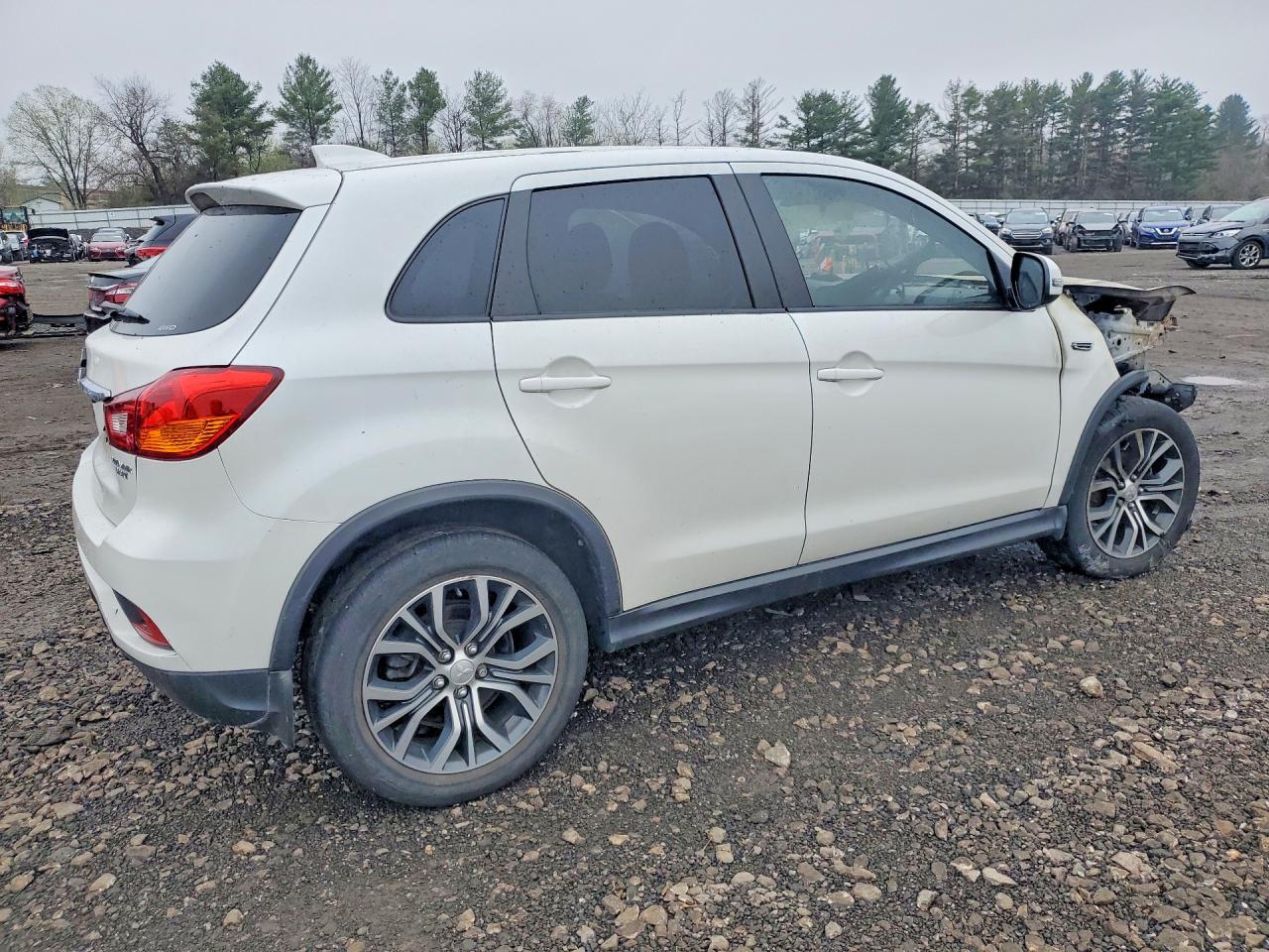 Mitsubishi Outlander Es